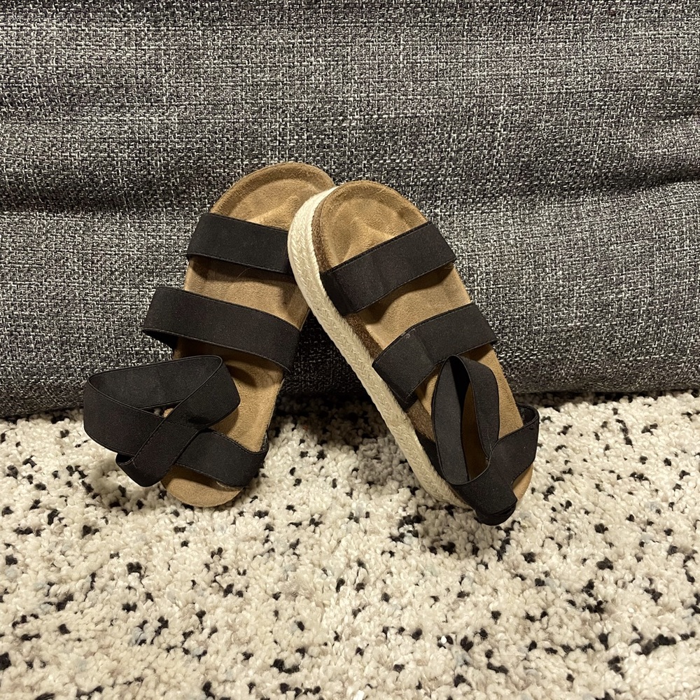 Black Platform Sandals